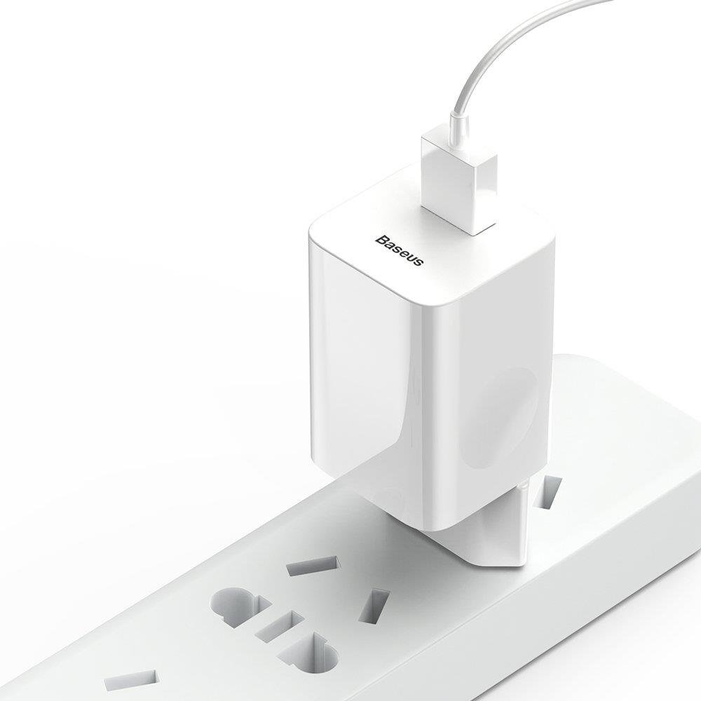 Chargeur rapide Baseus QC 3.0 – blanc (CCALL-BX02) - Gtel chargeur rapide baseus qc 3 0 blanc ccall bx02 9.jpg